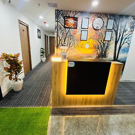 Townhouse Happy Habitat Guest House Greater Noida Exterior foto